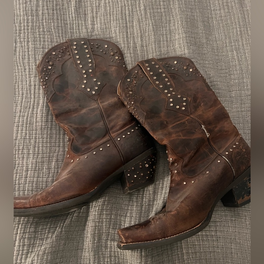 Ariat Rhinestone Leather Cowboy Boots Size 7.5